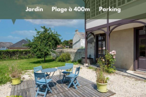 Maison avec beau jardin - Centre ville d'Arromanches